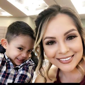 Meet your Posher, Janessa